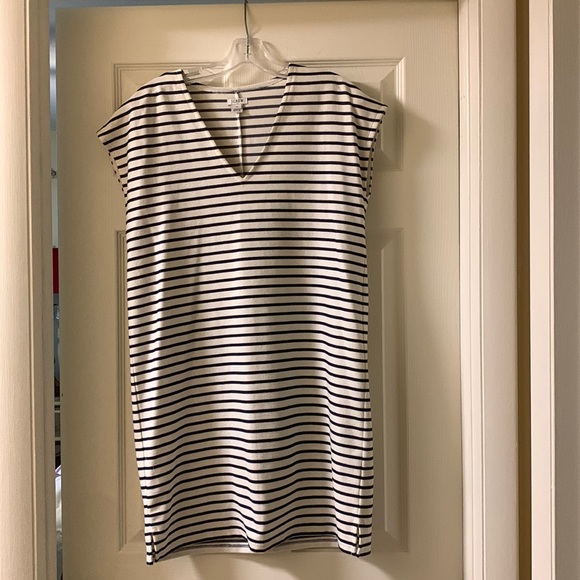 J Crew tunic dress striped navy and white